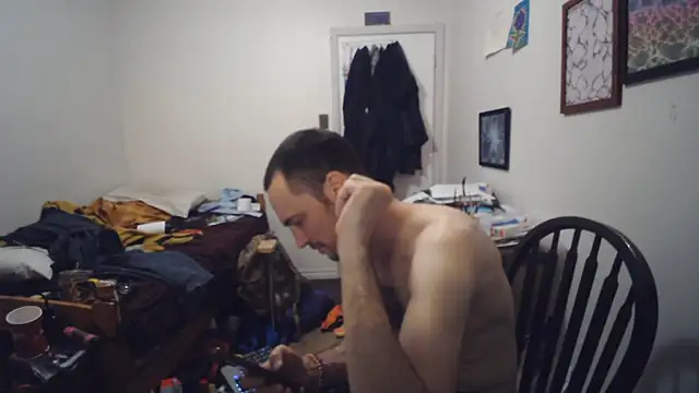 Czat XXX na żywo – JohnnyMoves
