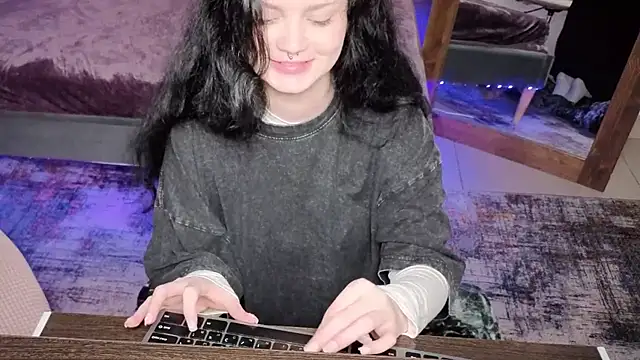 دردشة MileyRood الجنسية المباشرة