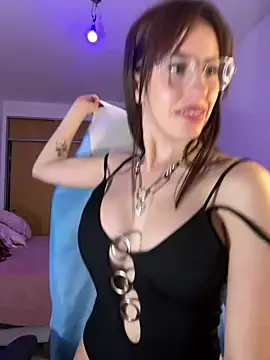 LolaSB's Live XXX Chat