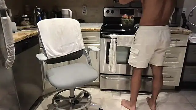 Chat XXX Live BigGuyMuscle