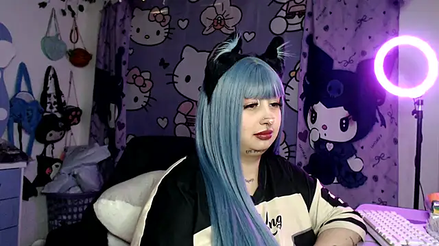 Živý XXX chat lussyevans24