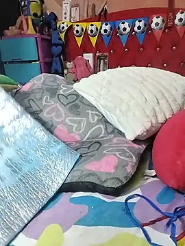 camile_milf 现场XXX聊天