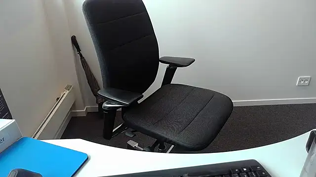 XXX chat uživo modela Buggemann