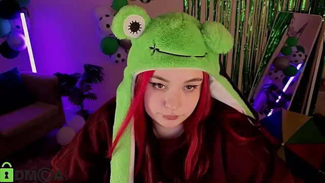 Mia_R0ss Chat XXX in diretta