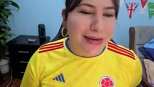 JANNAH_MARTINEZ's Live XXX Chat