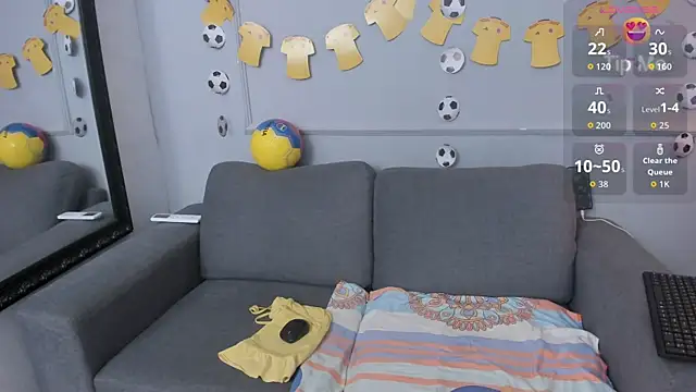 Chat +18 de Sirenyrouss ao vivo