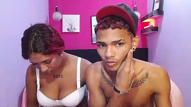 black_twinks live XXX chat