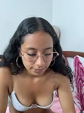 Violetlove_'s Live XXX Chat