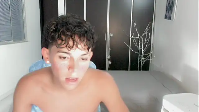 2c_Bby Live XXX-chat