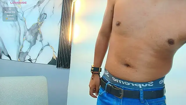 Chat +18 de MAICOL_TORNER ao vivo