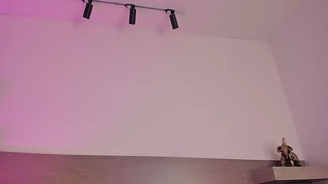 ariana__parker XXX чат на живо