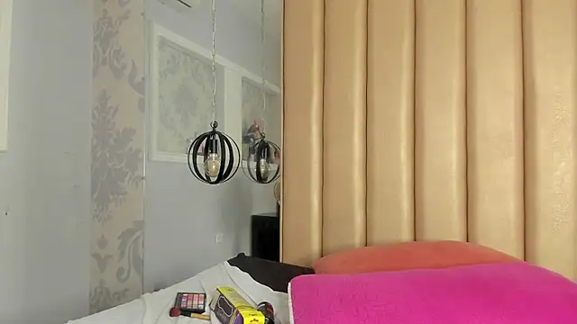 ScarletSweet_ XXX чат на живо