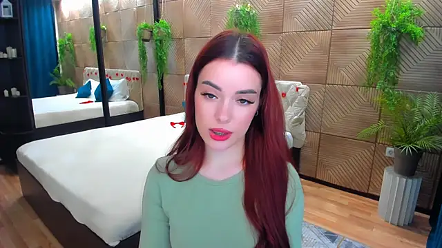 PutOnRepeat live XXX chat