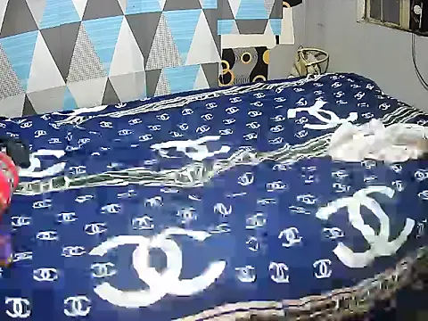 Trish_CurveCock Obrolan Langsung XXX