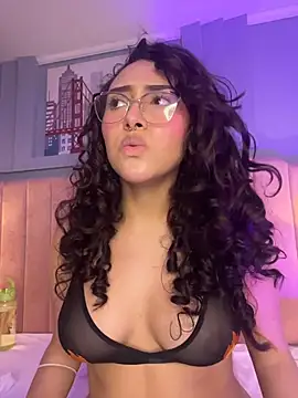 ninacrave_'s Live XXX Chat