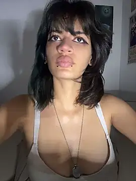 sukulaurens' Live XXX Chat