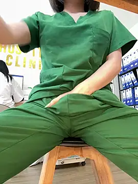 secretly_masturbating Chat XXX in diretta
