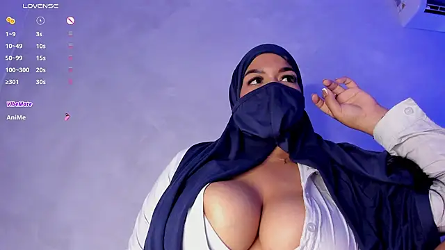 thaira_alyn Live XXX chat