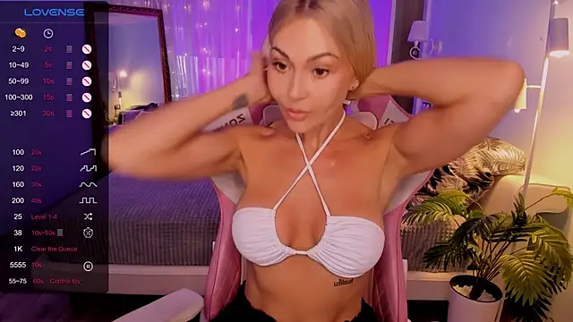 Chatroom XXX en direct de AdeleRoberts