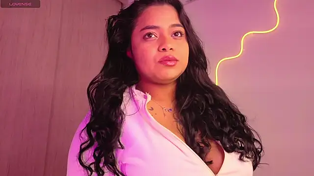 Chat +18 de tatiana_10 ao vivo