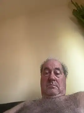 csikar's Live XXX Chat