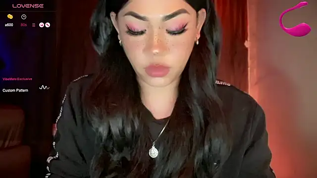 צ'אט XXX בשידור חי של madam_agnes1