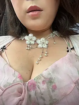 Lola666999のライブXXXチャット