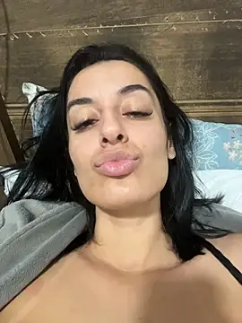 Catmila94 Chat XXX in diretta