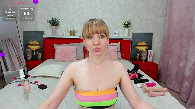 KattyPeachX live XXX chat