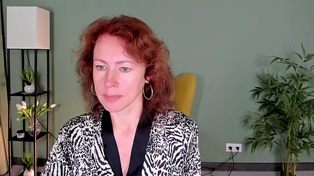 LeticiaRomano Live XXX-chat