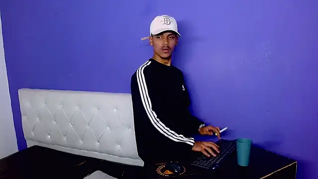 Angel_foxc13 라이브 XXX 채팅