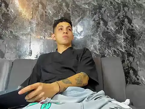 cameron_lux77 Chat XXX live