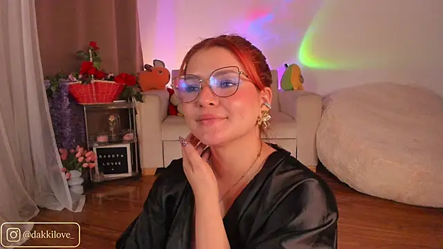 DAKOTA_LOVEE 现场XXX聊天