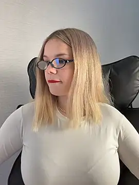 Chat +18 de KimEvanss ao vivo