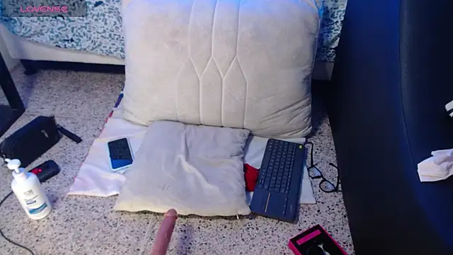 XXX chat uživo modela Vic_cooper