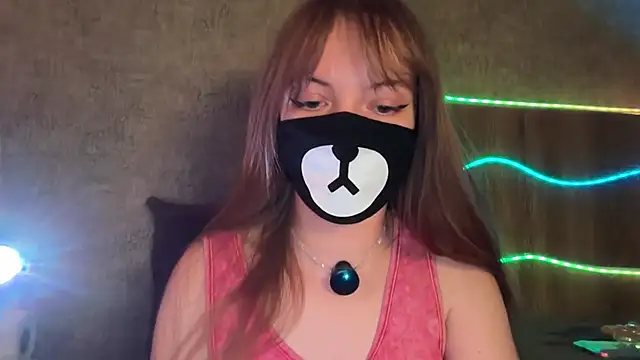 Your_Little_Bear live XXX chat