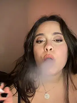 Chat +18 de PutaYasmim ao vivo