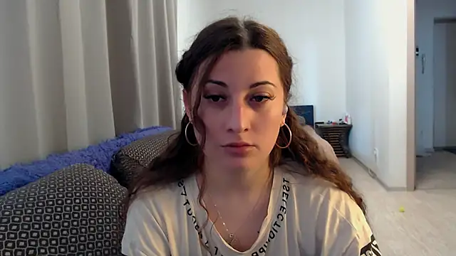 Helen_Adams_ Live XXX-chat