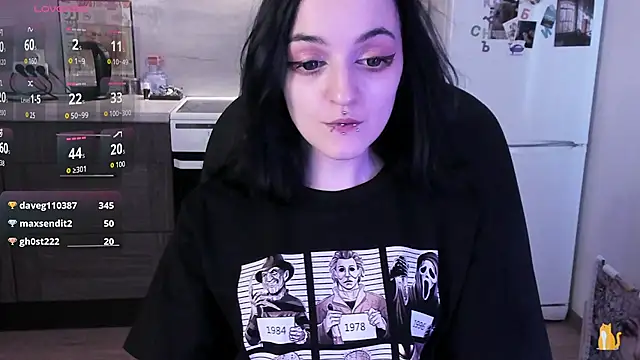 Chatroom XXX en direct de miura_moon
