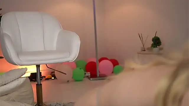 SvveetLuna Chat XXX live