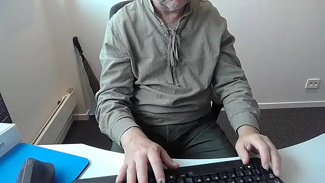 Buggemannn Live XXX chat