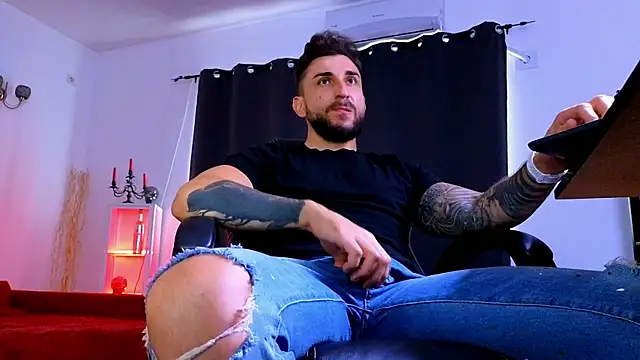 Chat XXX Live MightyAaron66