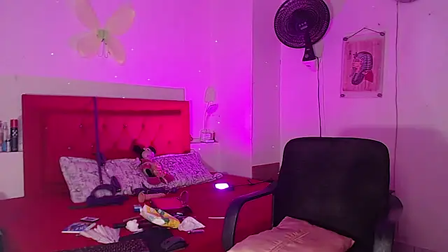 cellesthee Live XXX Chat