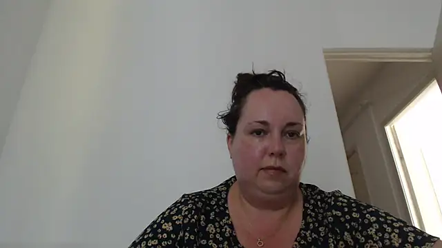 WendyRhoades 即時 XXX 聊天