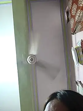 sanu_07 XXX чат на живо