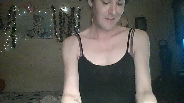 sillymillie4's Webcam Show