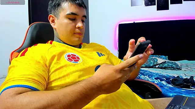 thiago__cp01のライブXXXチャット