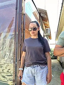 XXX chat uživo modela -Pupsiki-