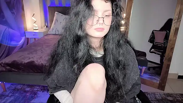 MileyRood XXX чат на живо