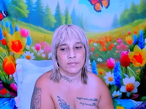Czat XXX na żywo – indianroxy